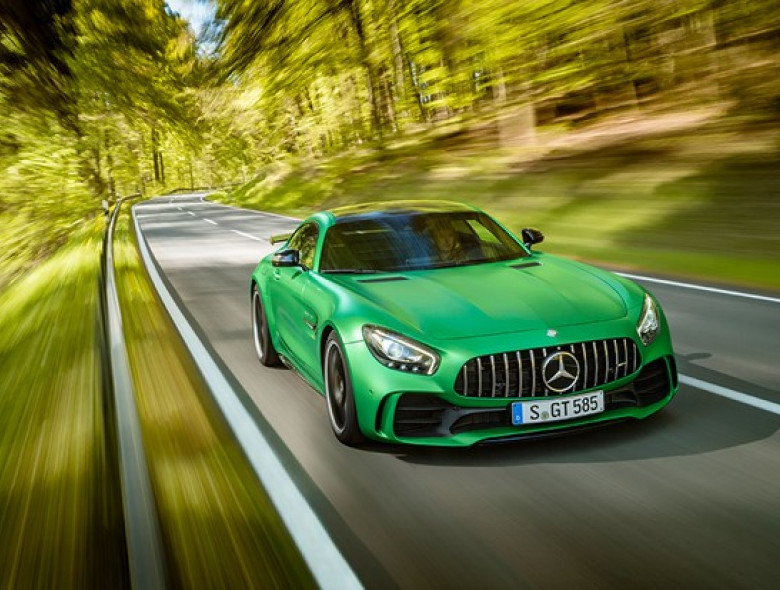 Primeiras unidades do superesportivo desembarcam em agosto com motor 4.0 V8 biturbo de 585 cv de potência e absurdos 71,3 kgfm de torque